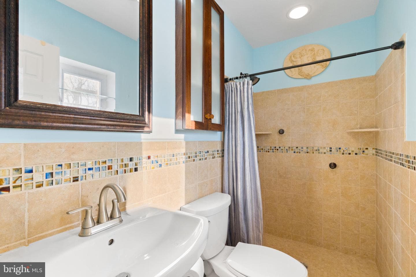 4066 Center Avenue photo 17