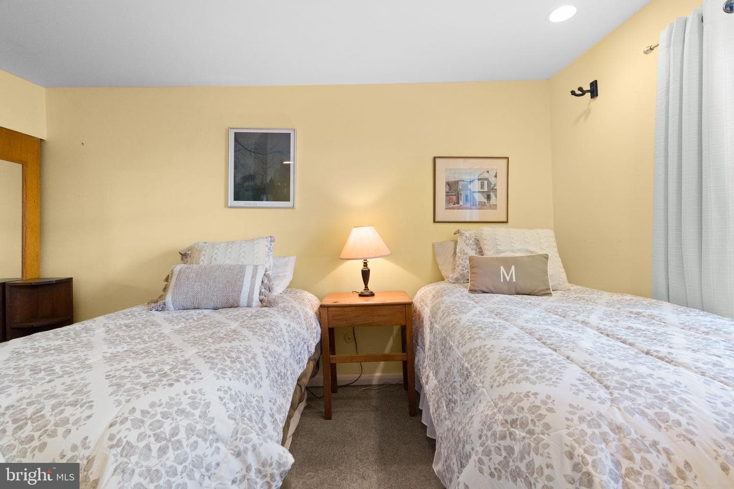 4066 Center Avenue photo 23