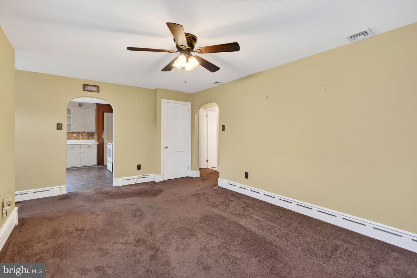 1361 N State Street photo 15