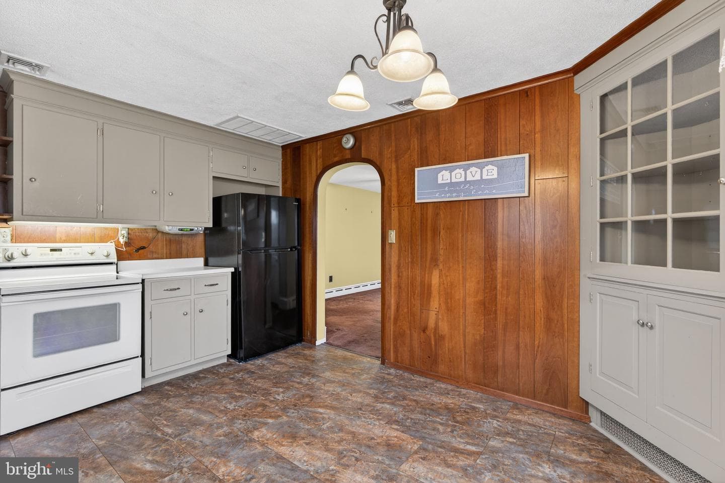 1361 N State Street photo 21