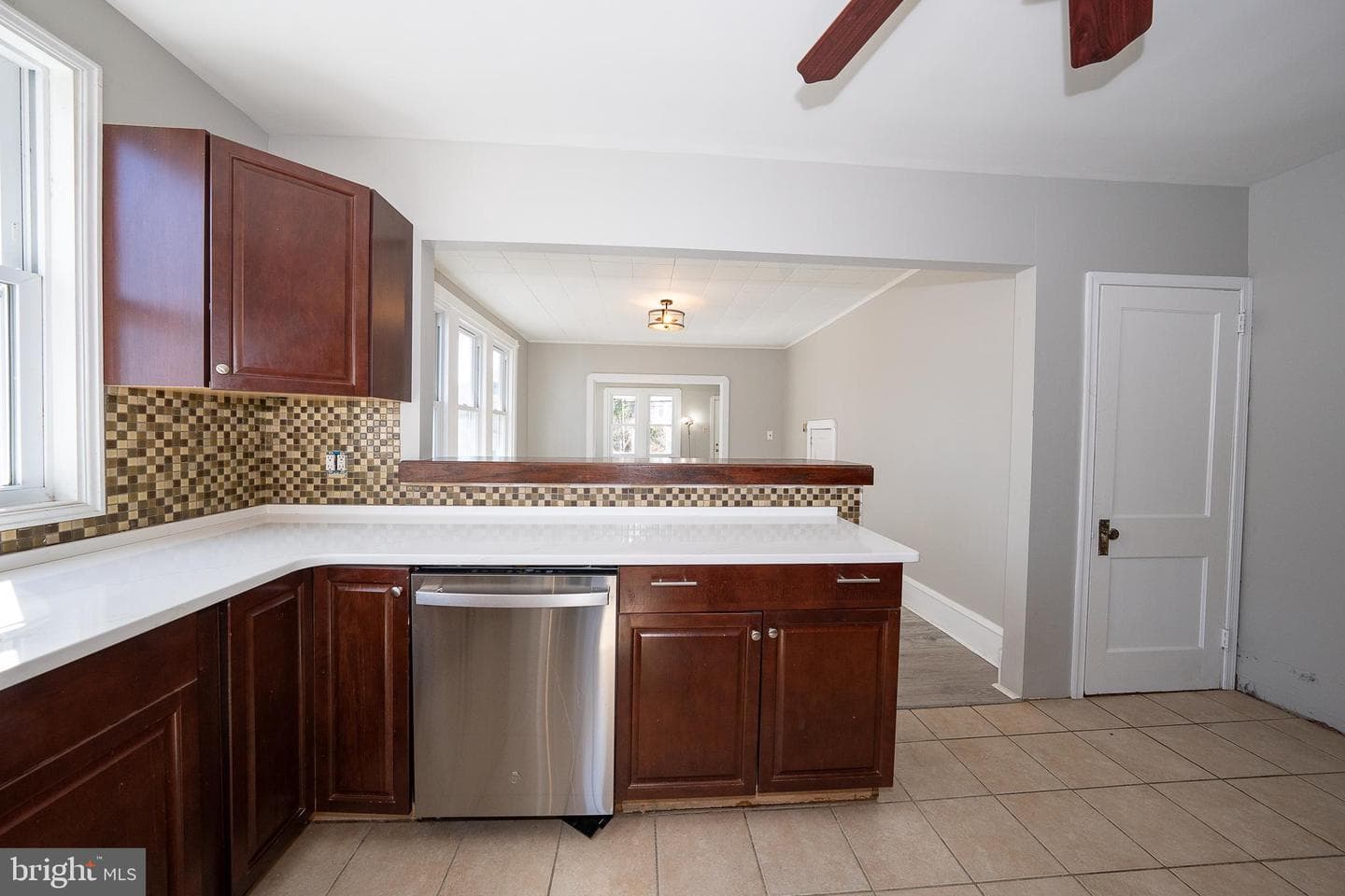 133 Jefferson Avenue photo 16