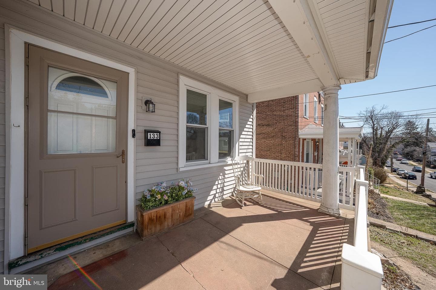 133 Jefferson Avenue photo 2
