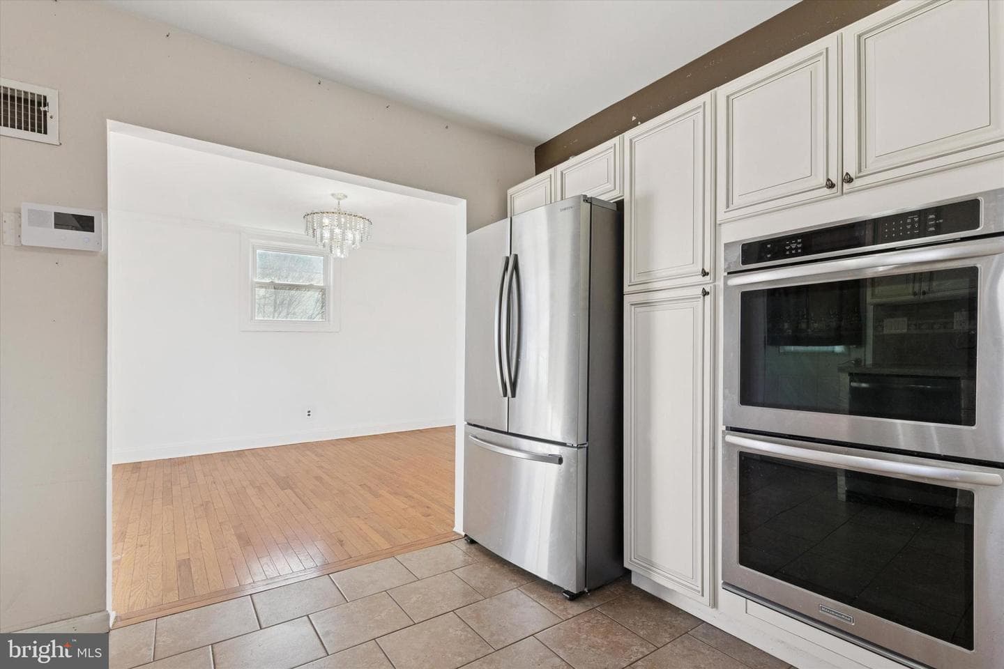 2643 Phipps Avenue photo 10