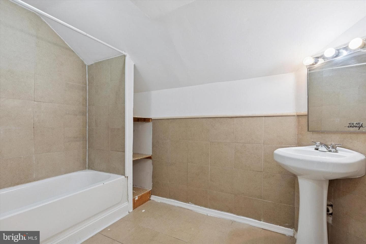 2643 Phipps Avenue photo 11