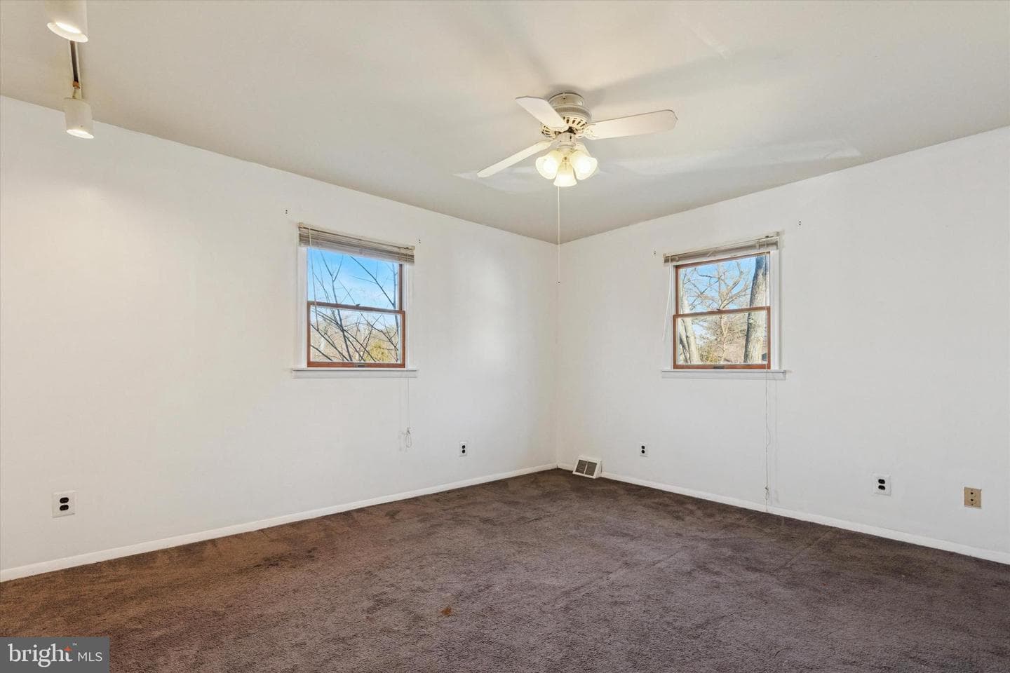 2643 Phipps Avenue photo 15