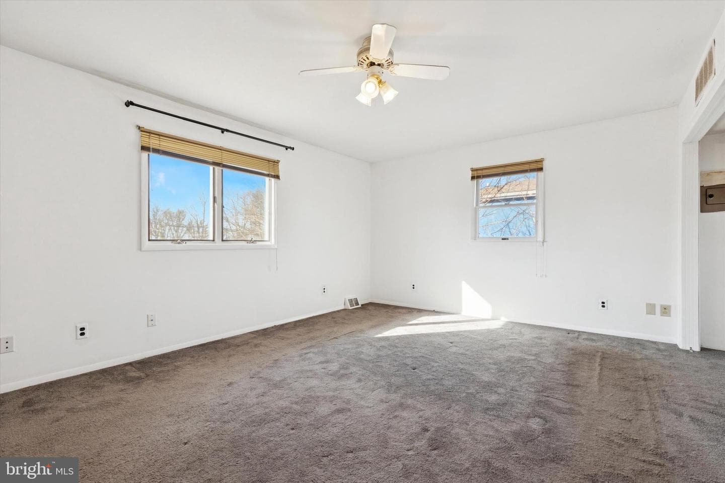 2643 Phipps Avenue photo 22
