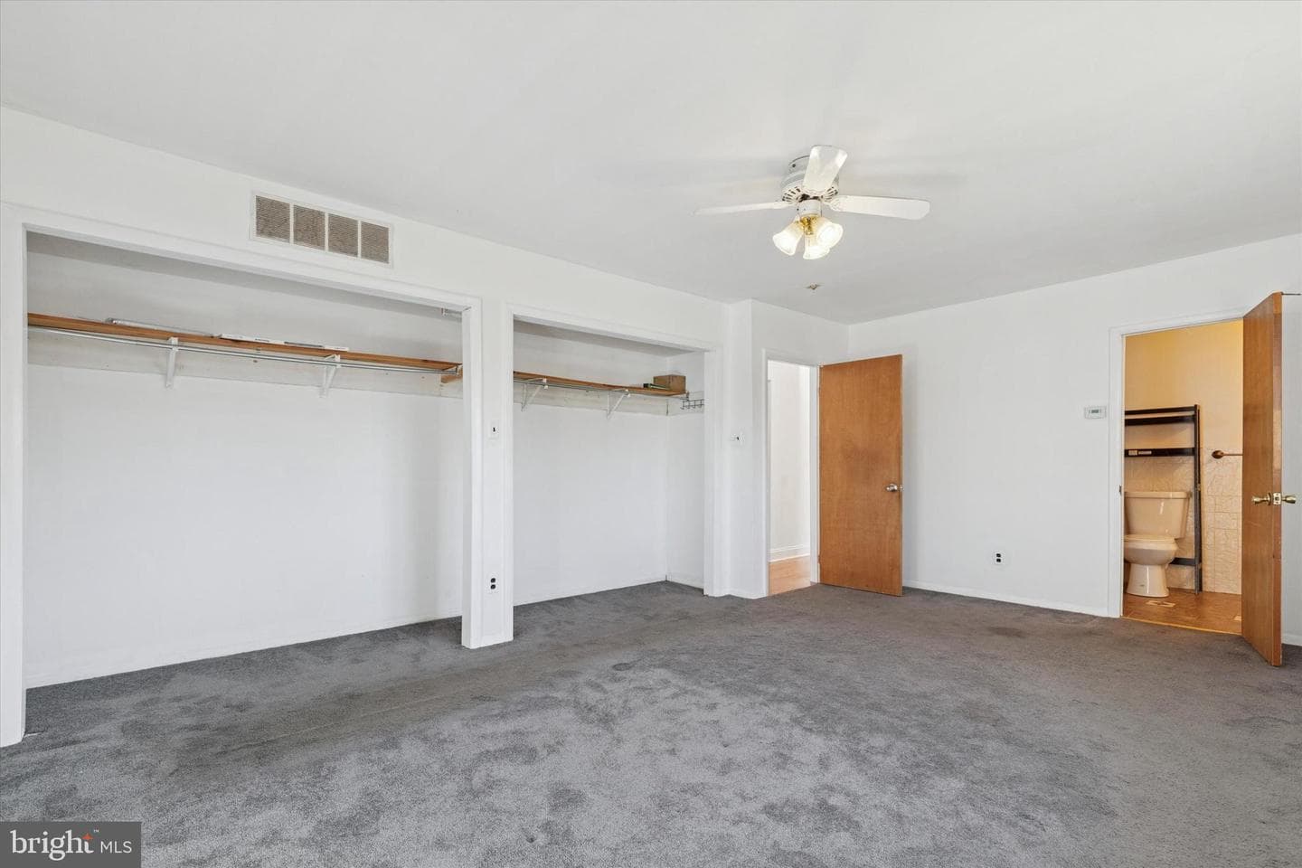 2643 Phipps Avenue photo 23