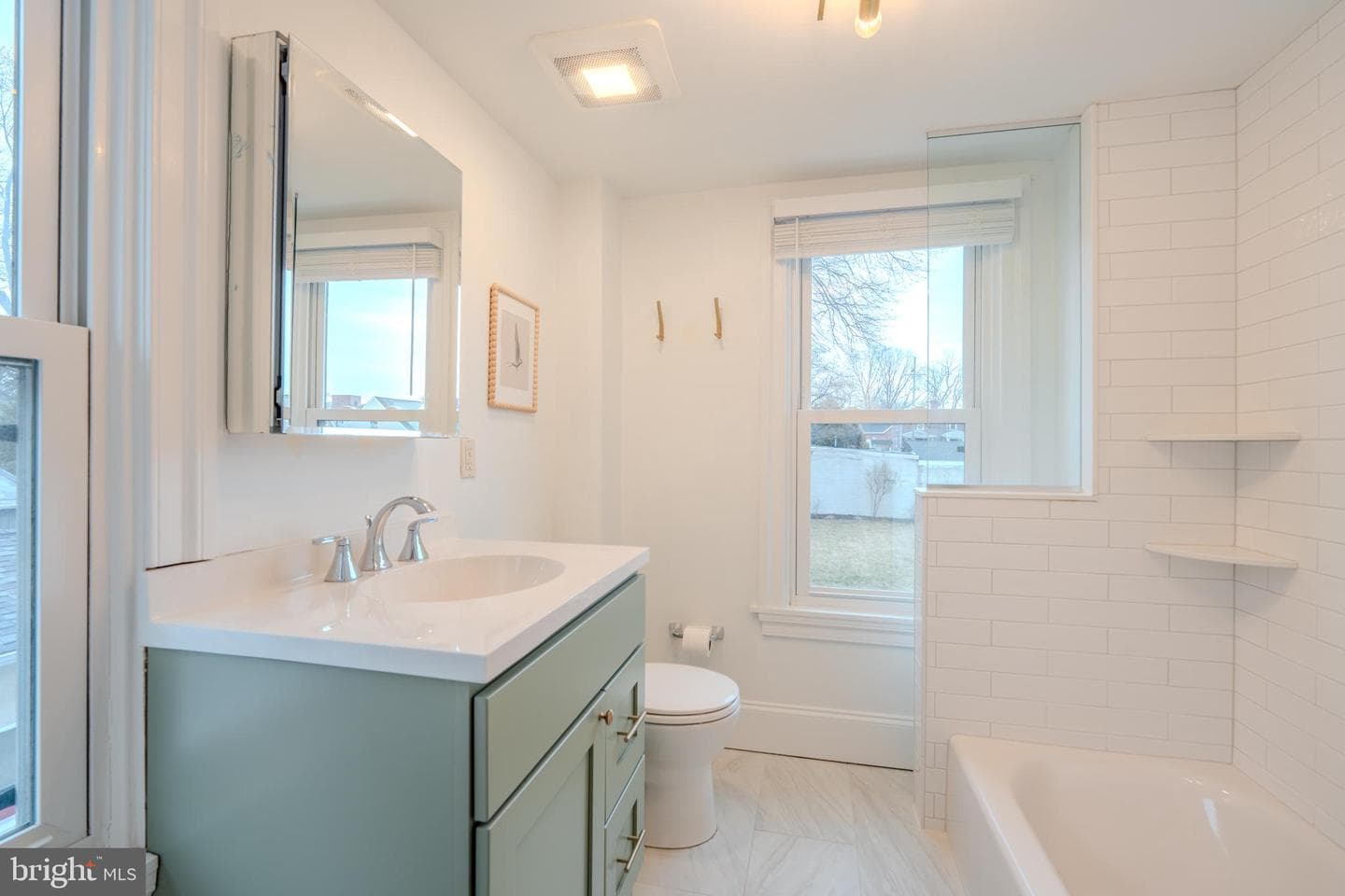 315 W Spring Avenue photo 25