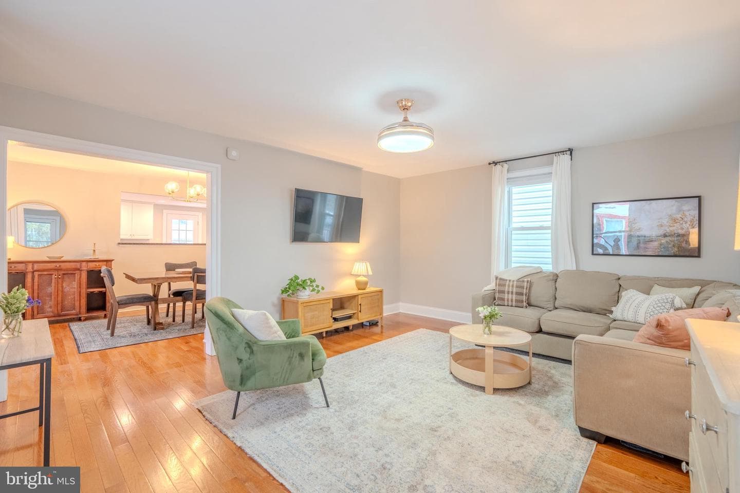 315 W Spring Avenue photo 5