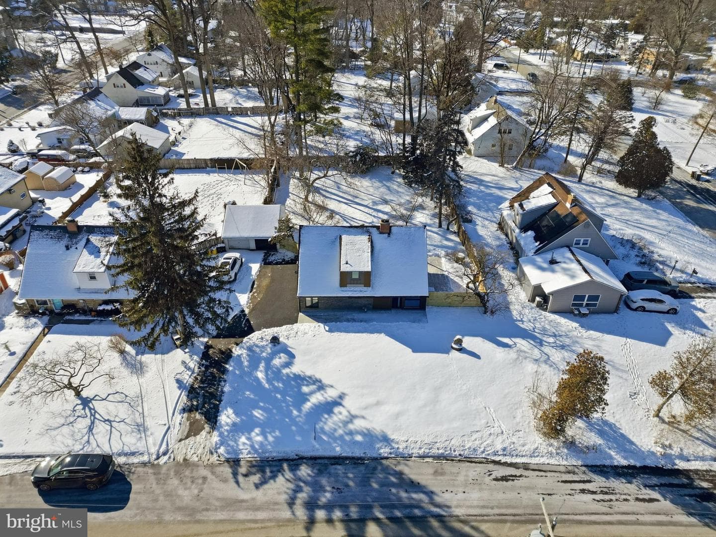 8004 Gladstone Road photo 20