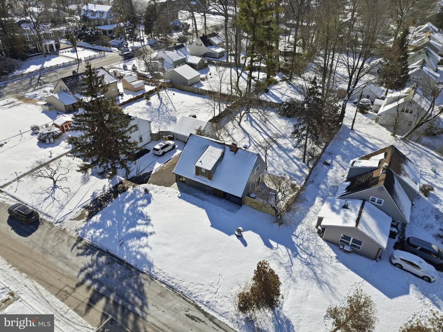 8004 Gladstone Road photo 21
