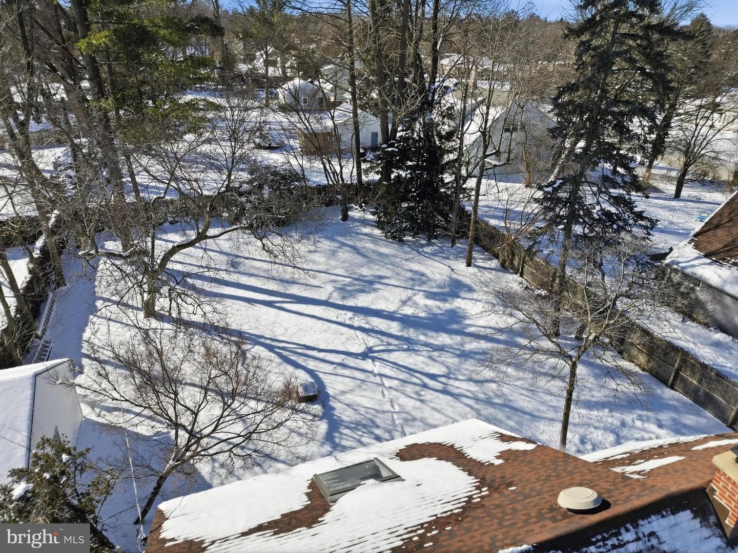 8004 Gladstone Road photo 59