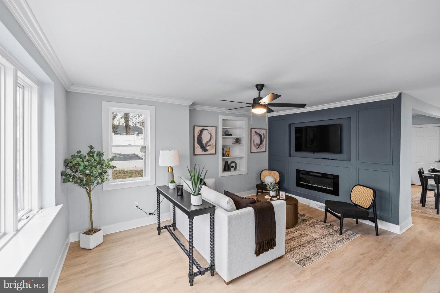 15 Henry Avenue photo 2