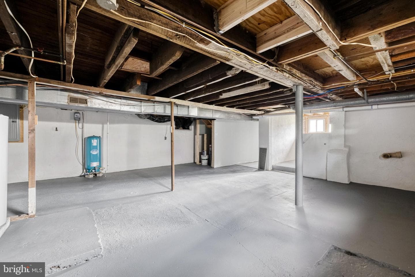 15 Henry Avenue photo 25