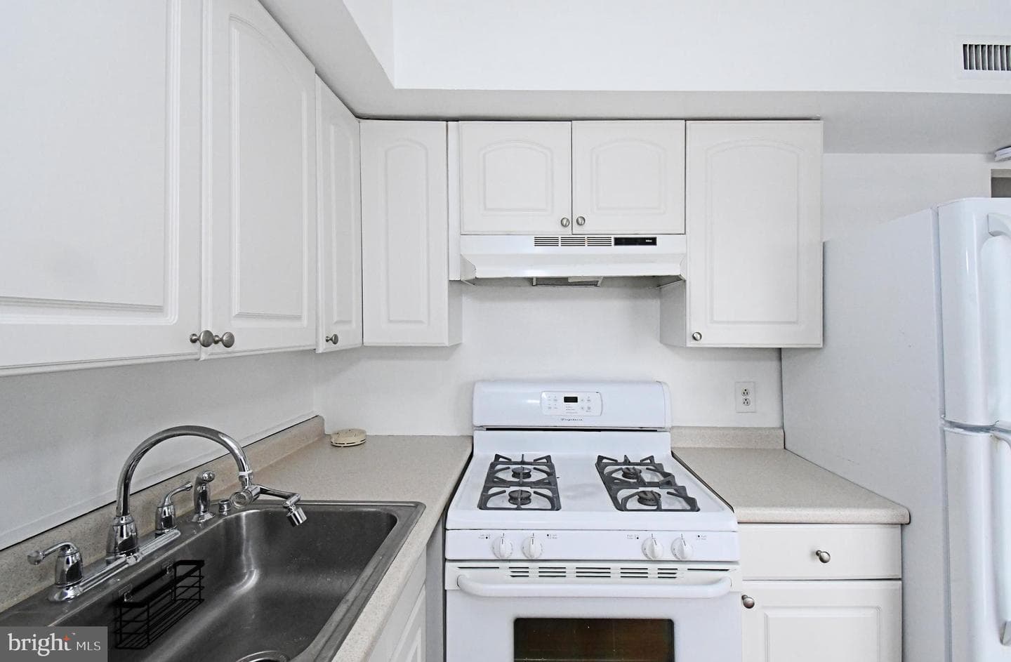 709 Willow Street #2-A photo 16