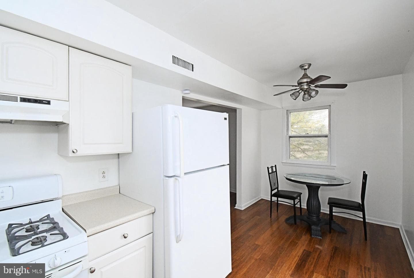 709 Willow Street #2-A photo 17