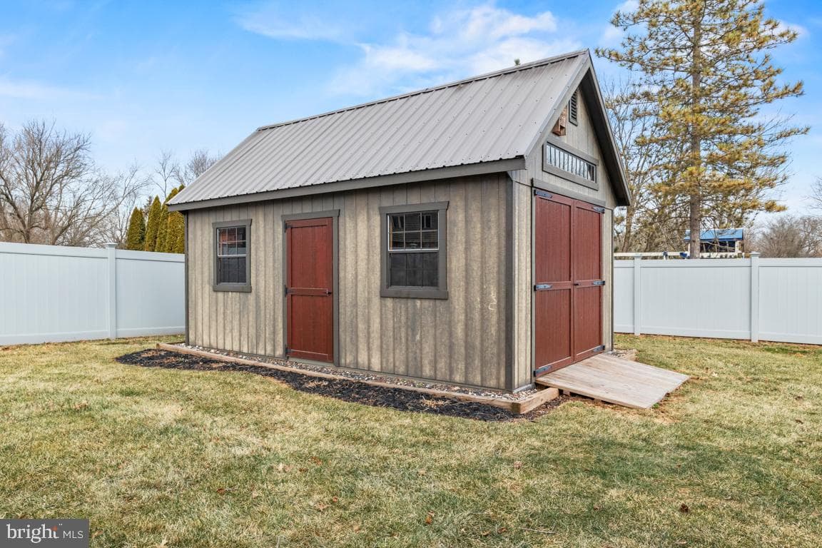 965 Anders Road photo 32