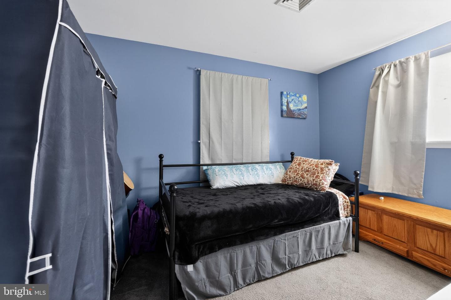 313 W Walnut Street photo 15