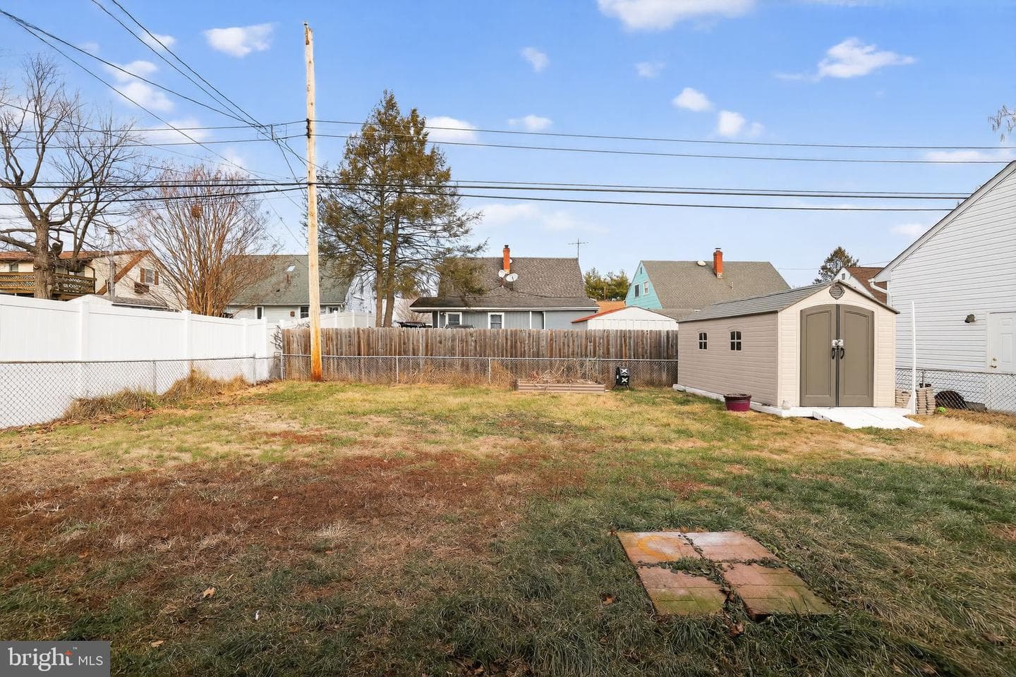 313 W Walnut Street photo 24