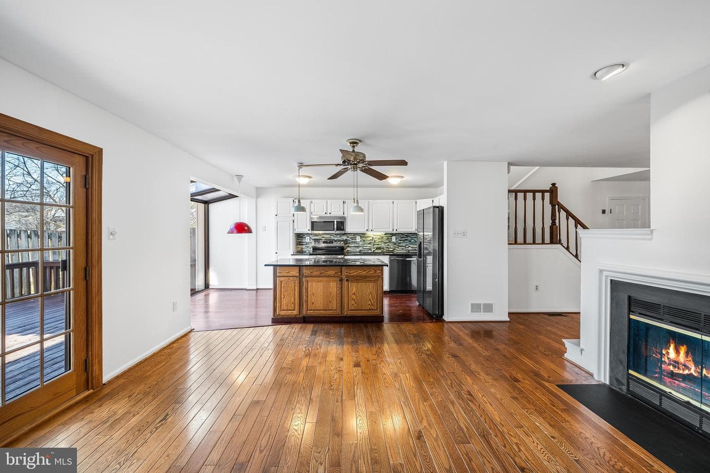 1511 Isaacs Court photo 11