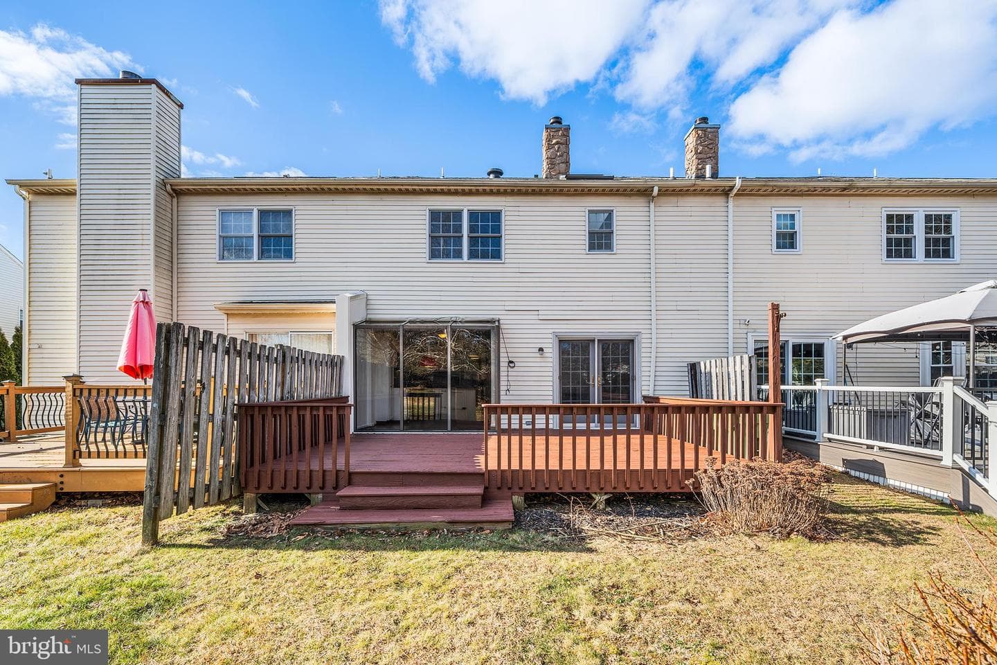 1511 Isaacs Court photo 33