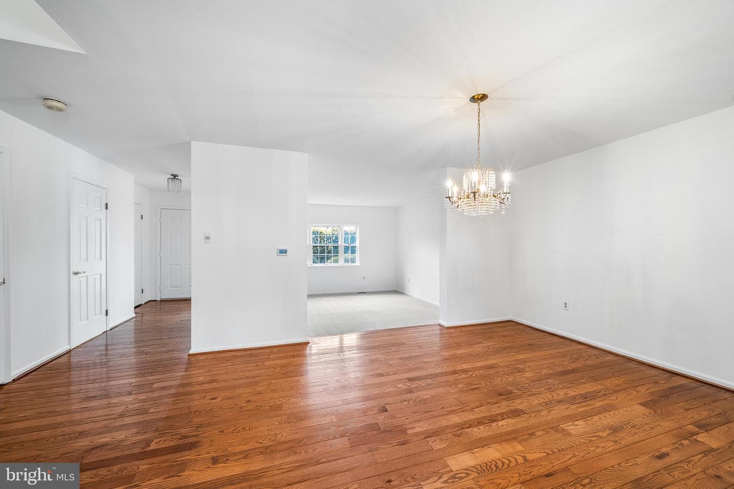1511 Isaacs Court photo 9