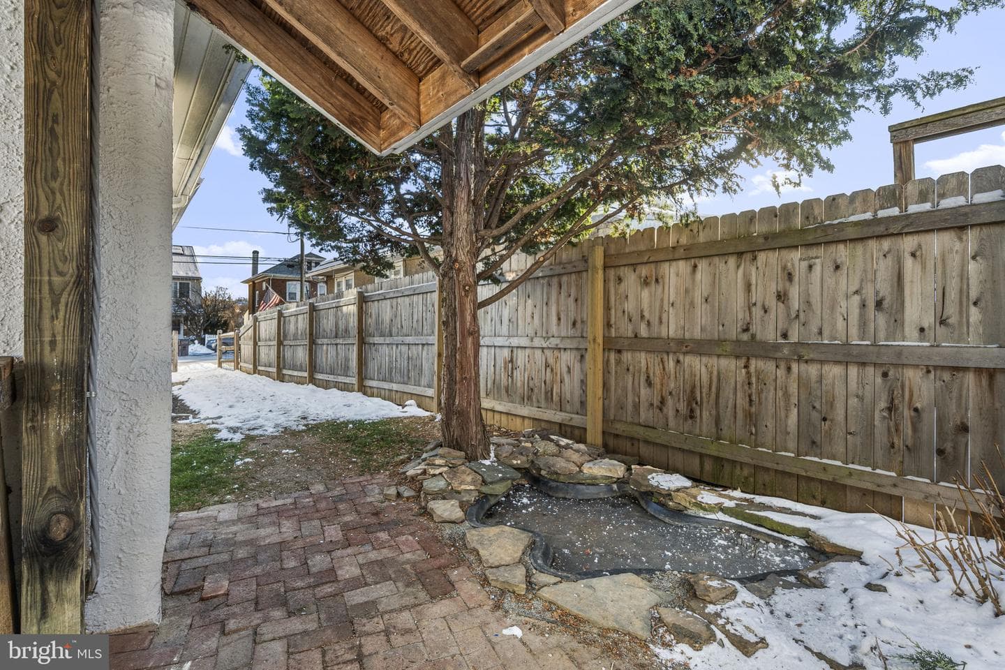 630 Summit Street photo 29
