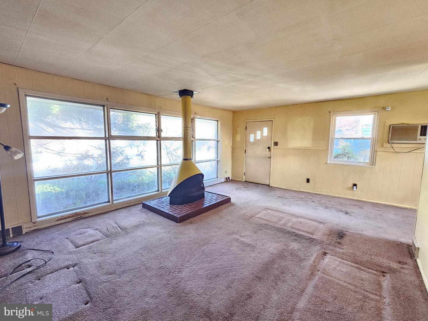 190 Hoover photo 4