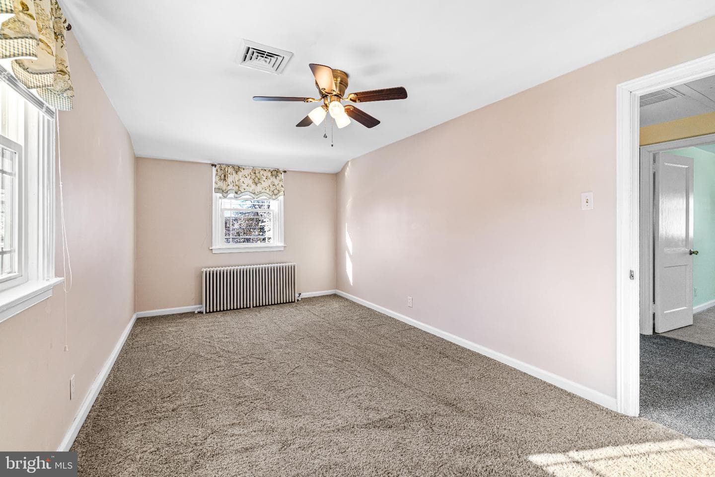 2009 Parkview Avenue photo 13