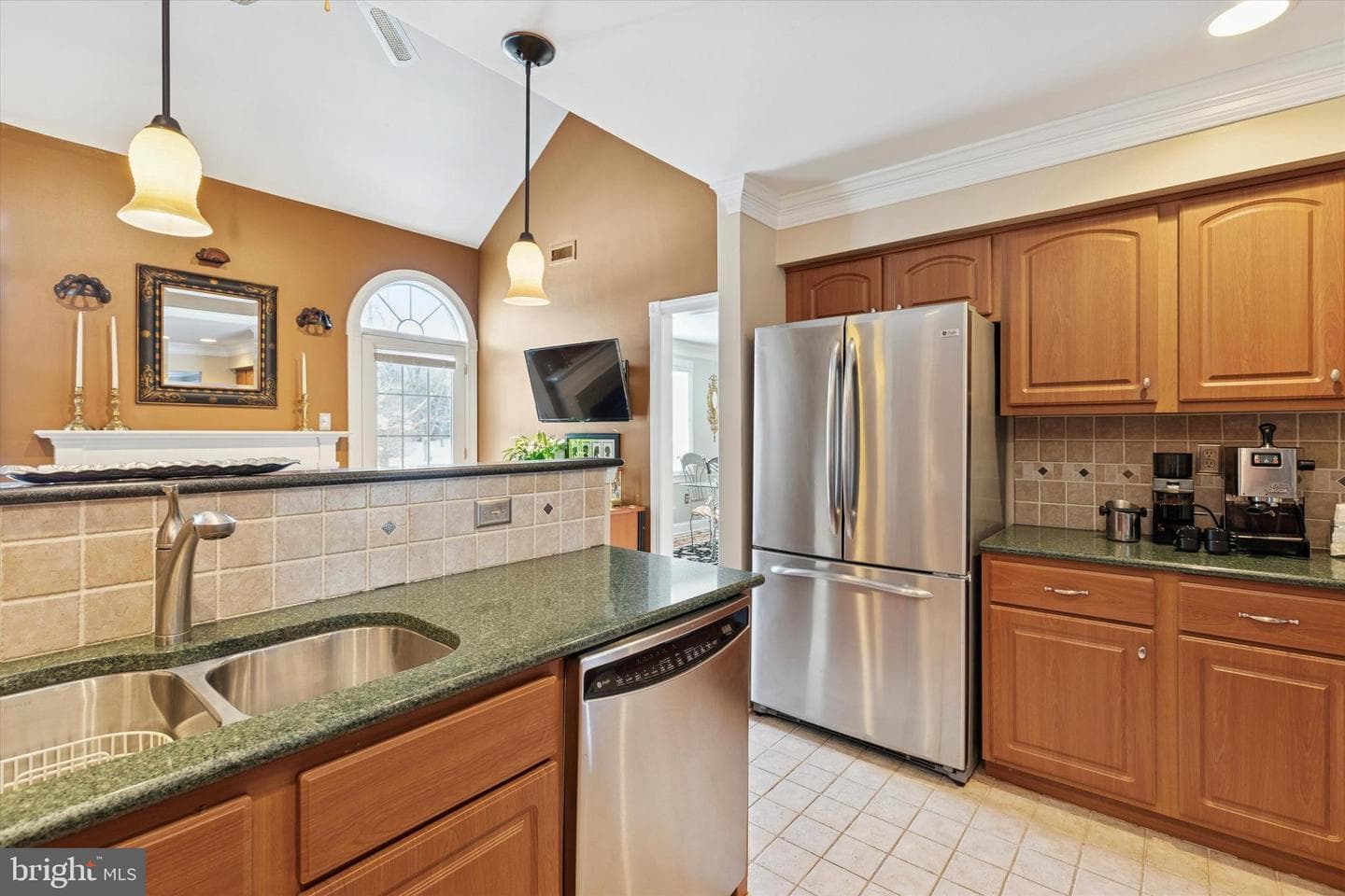 48 Cadwalader Court photo 7
