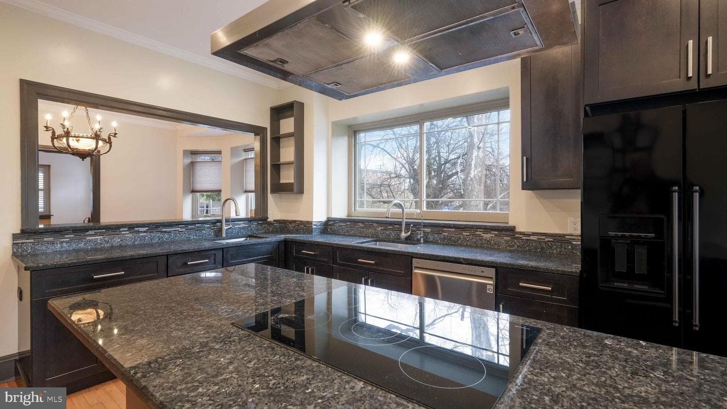 459 S Gulph Road photo 16