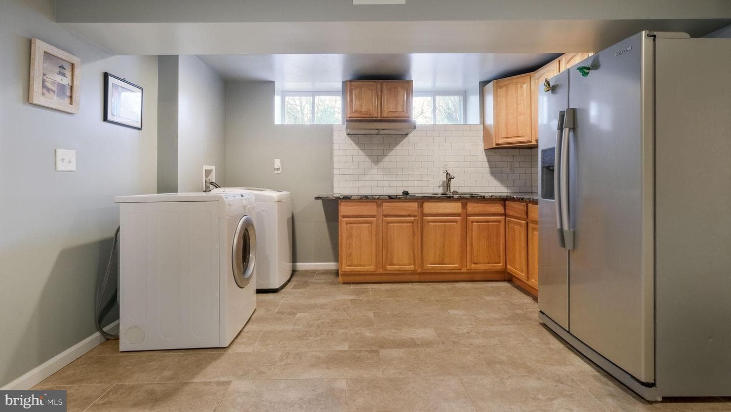 459 S Gulph Road photo 32