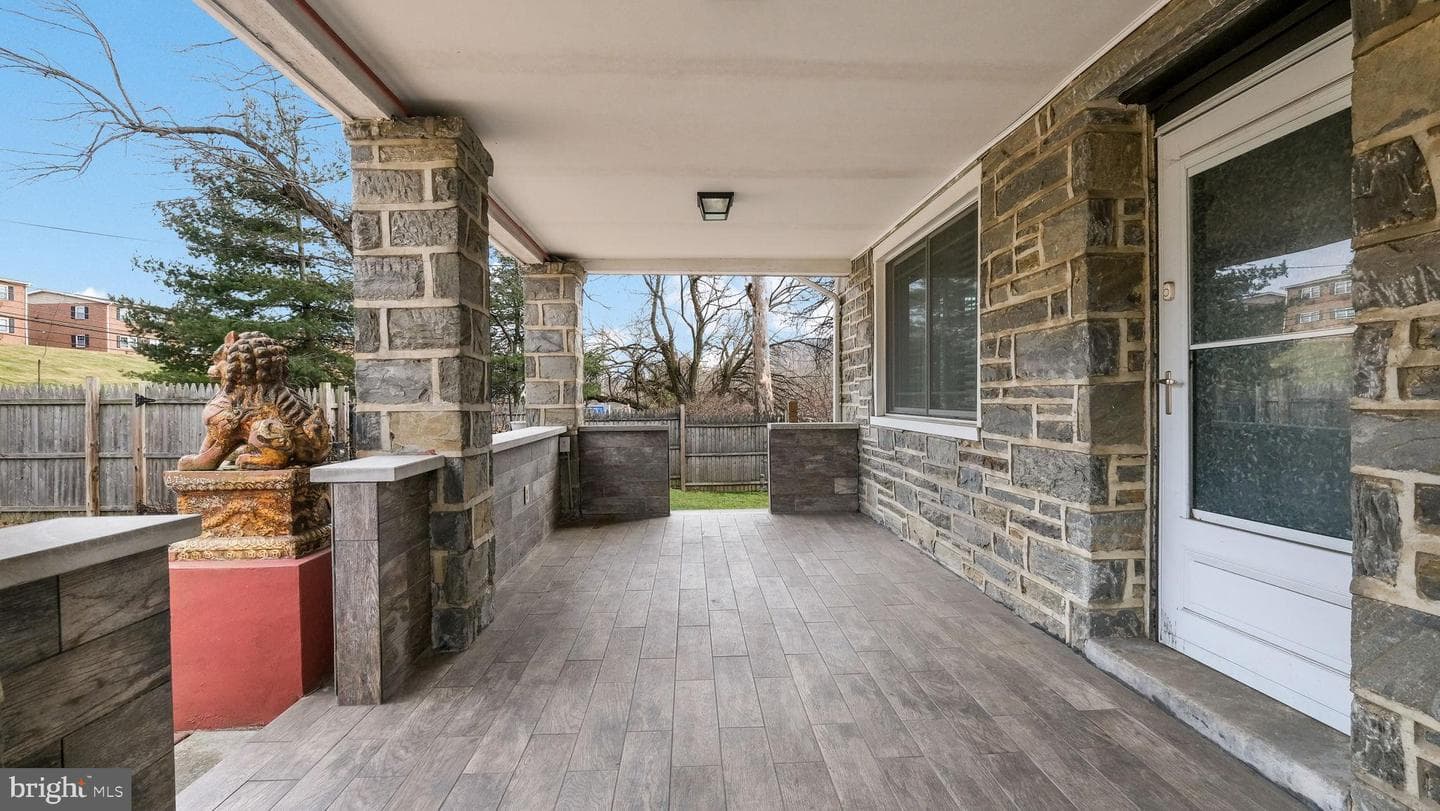 459 S Gulph Road photo 4