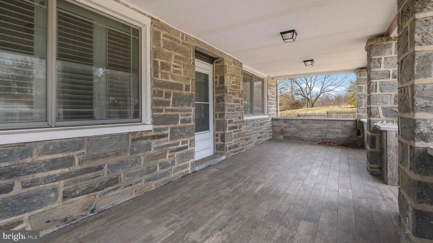 459 S Gulph Road photo 5