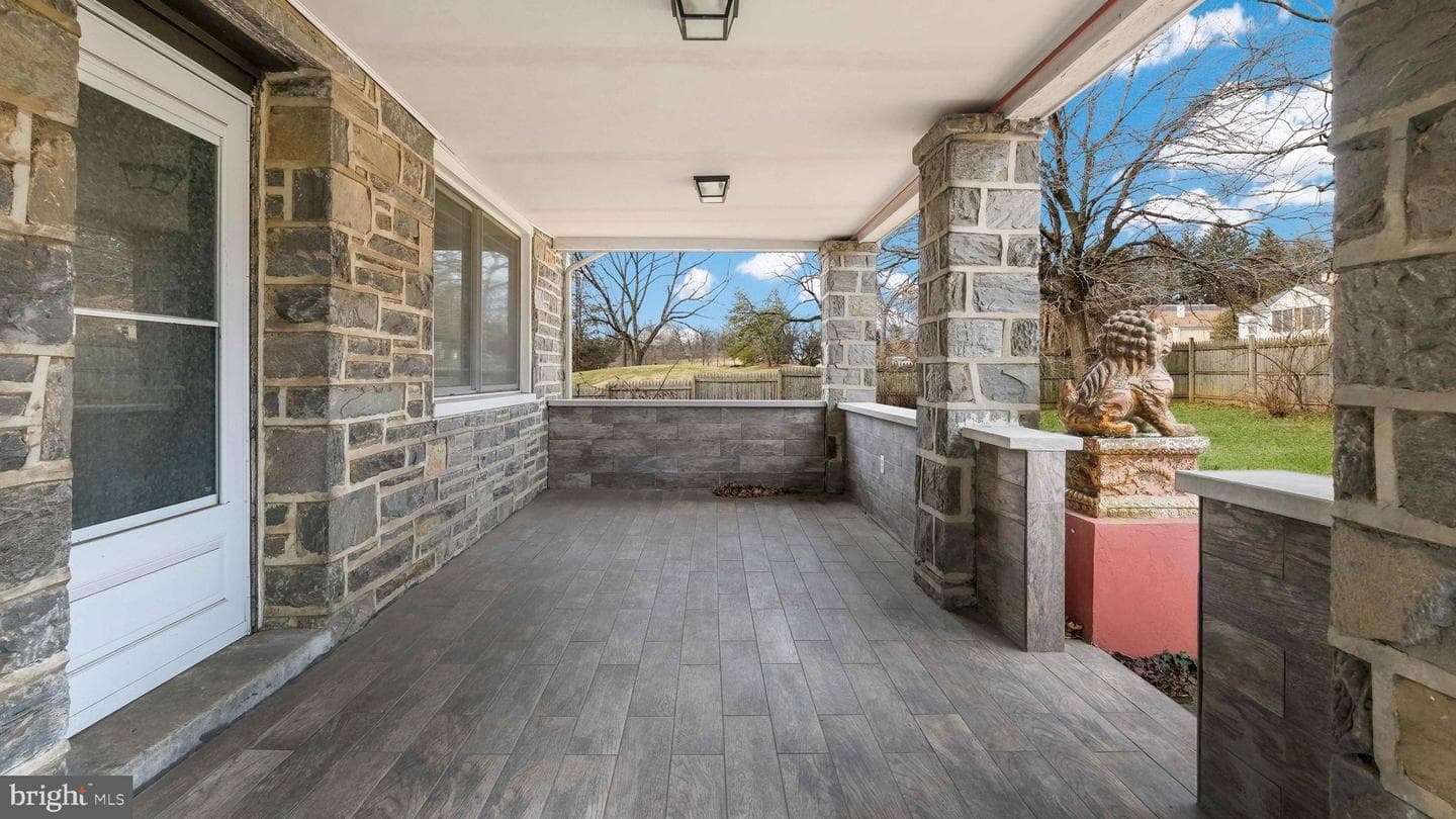459 S Gulph Road photo 6
