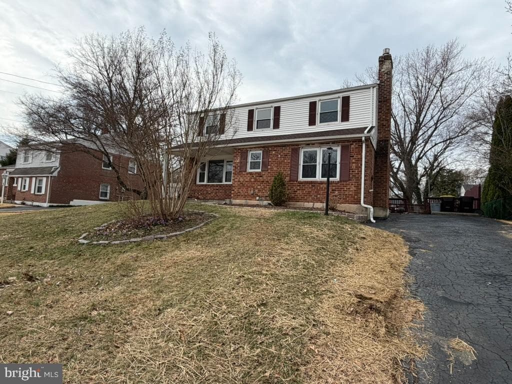 725 Springdell Road photo 3
