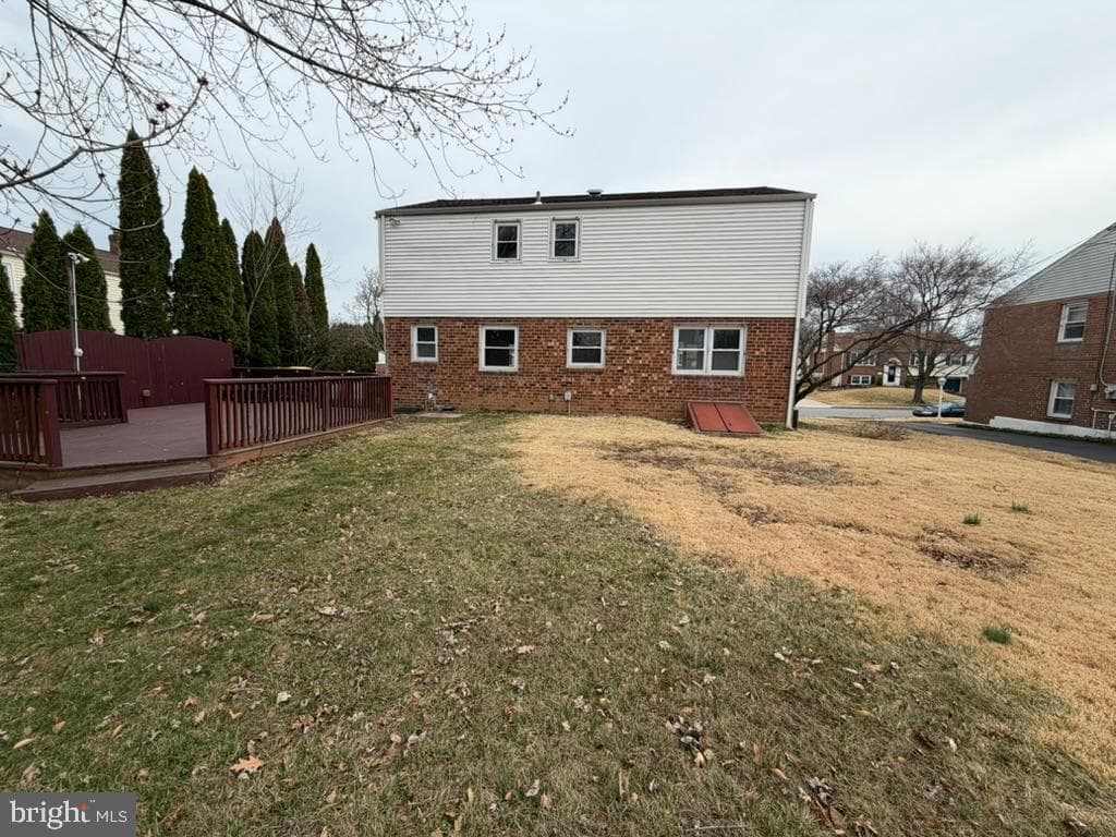 725 Springdell Road photo 4