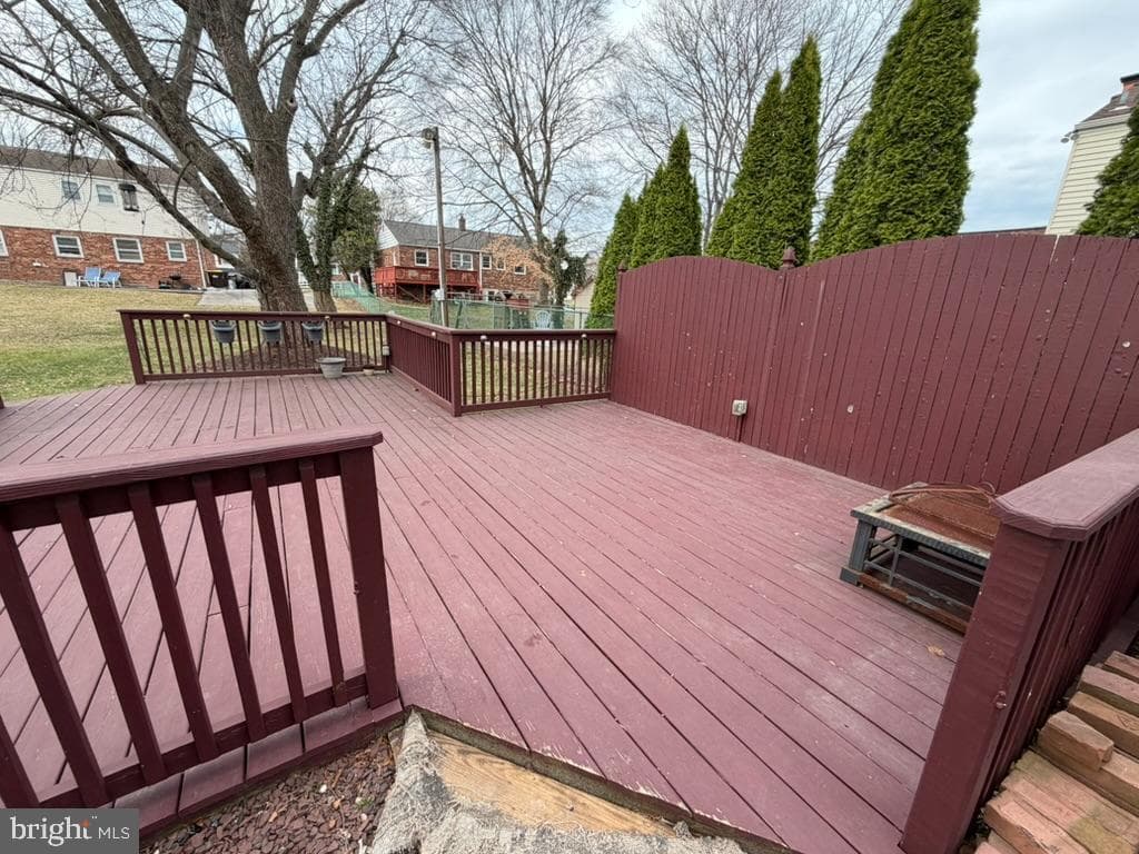 725 Springdell Road photo 5