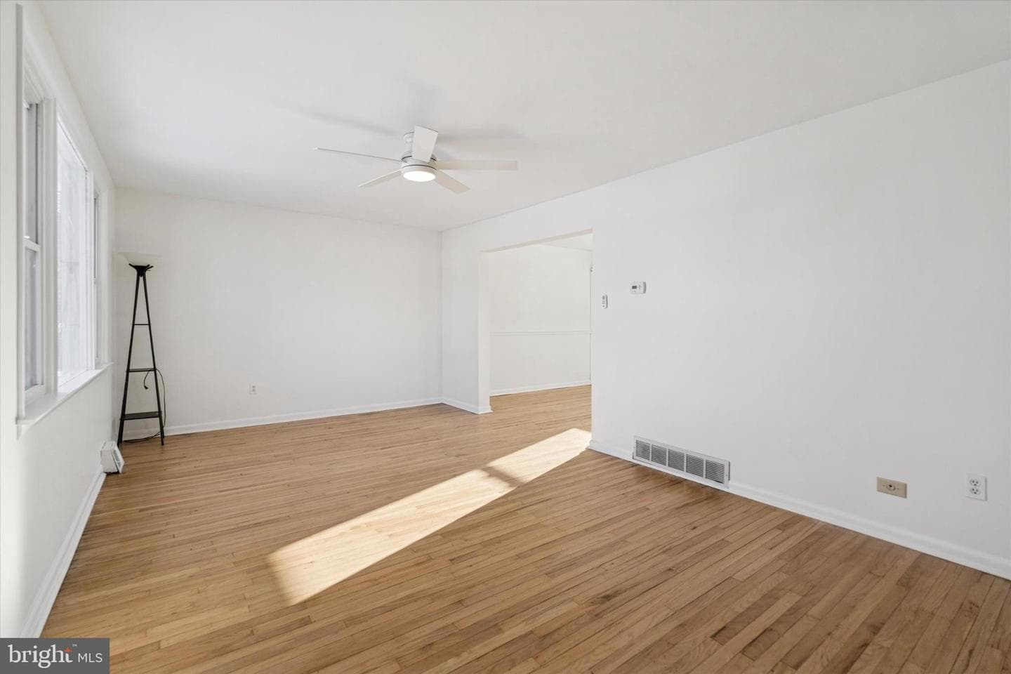 725 Springdell Road photo 9