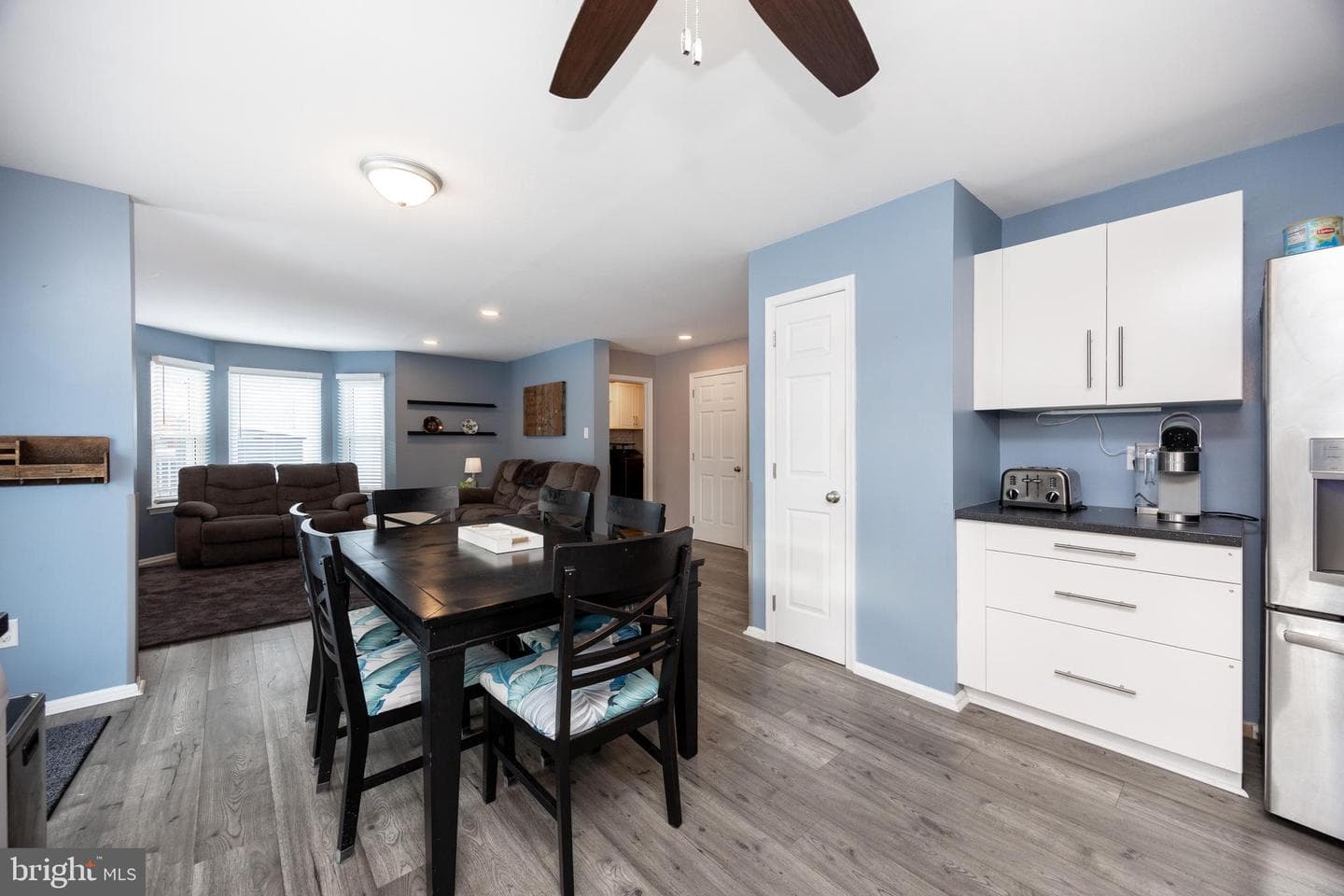 66 King Way photo 10