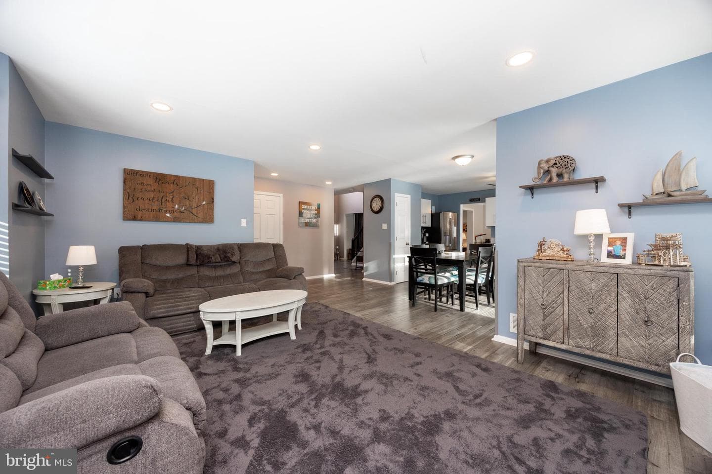 66 King Way photo 14
