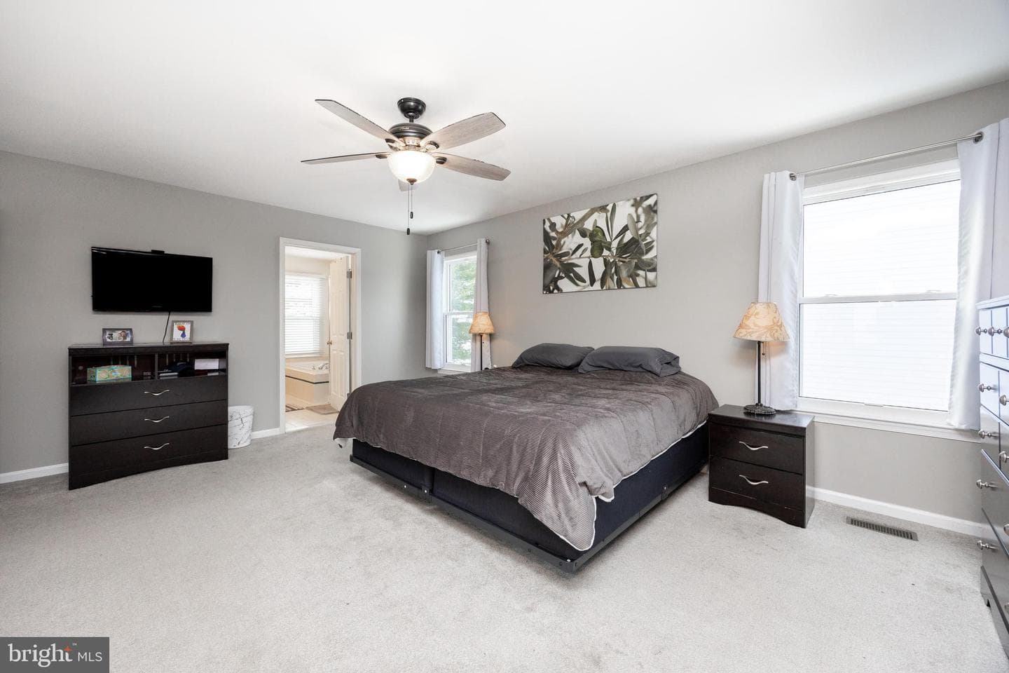 66 King Way photo 19