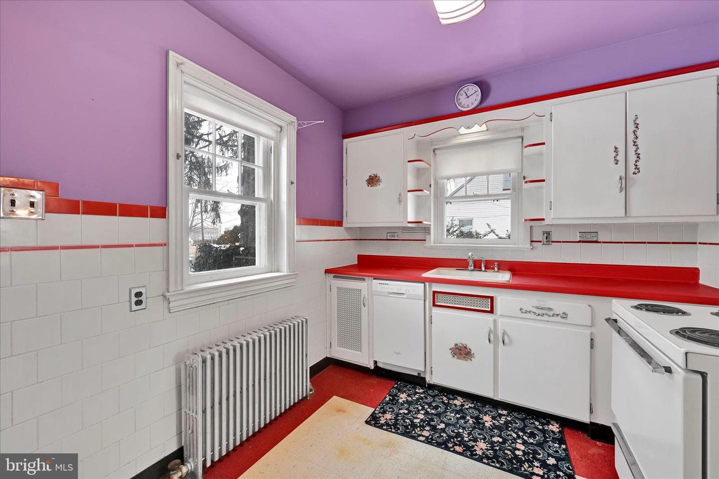 227 W King Street photo 12