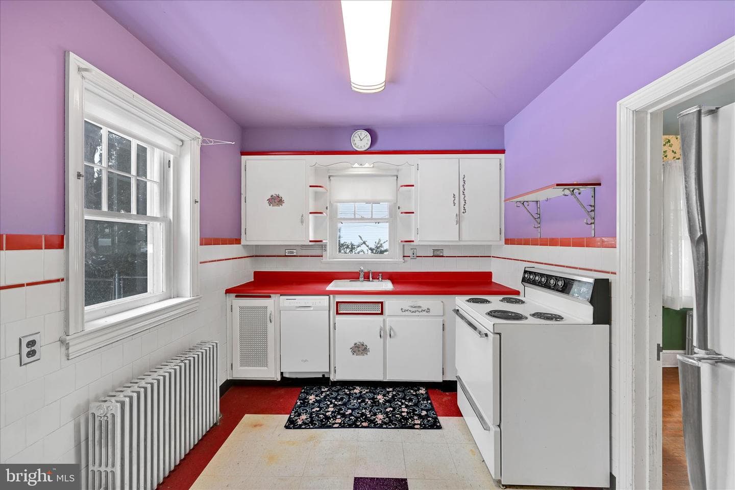 227 W King Street photo 14