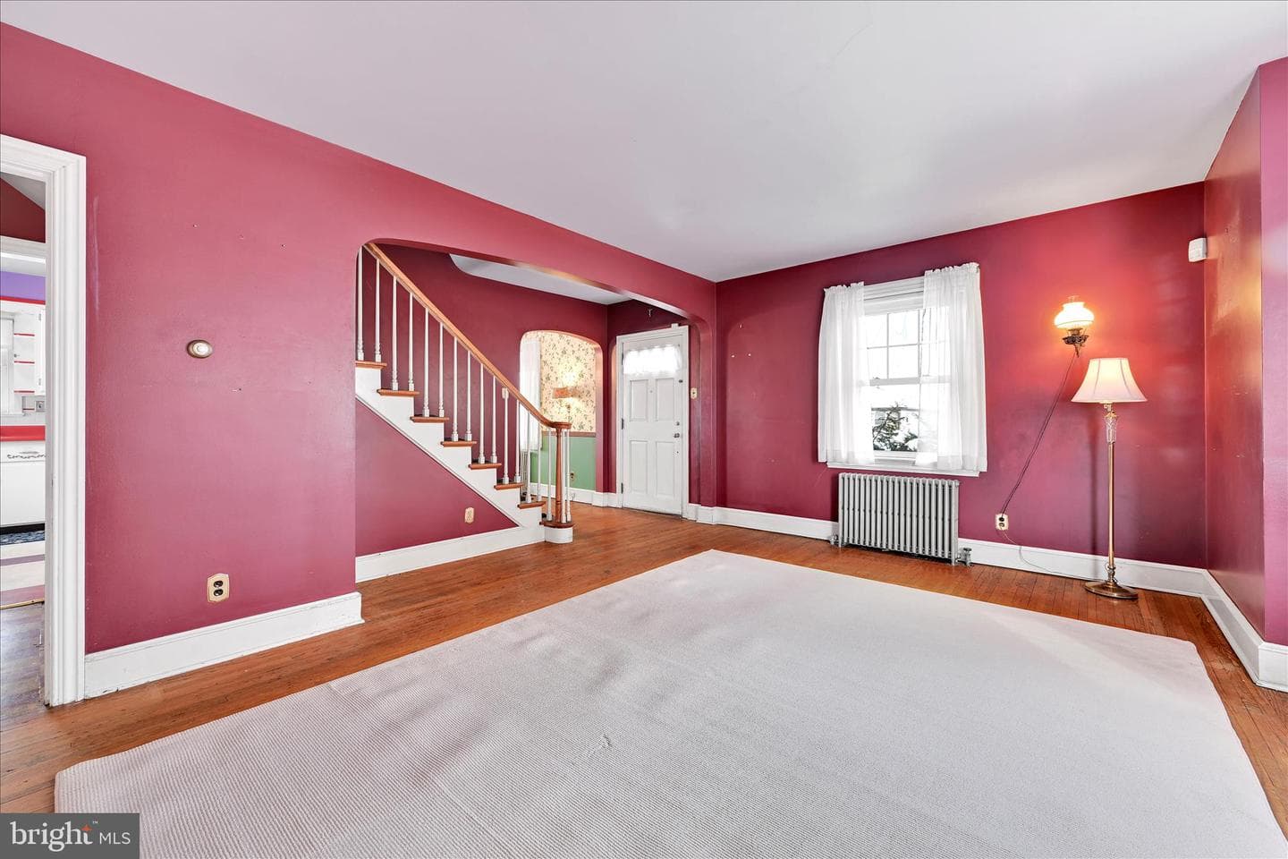 227 W King Street photo 7