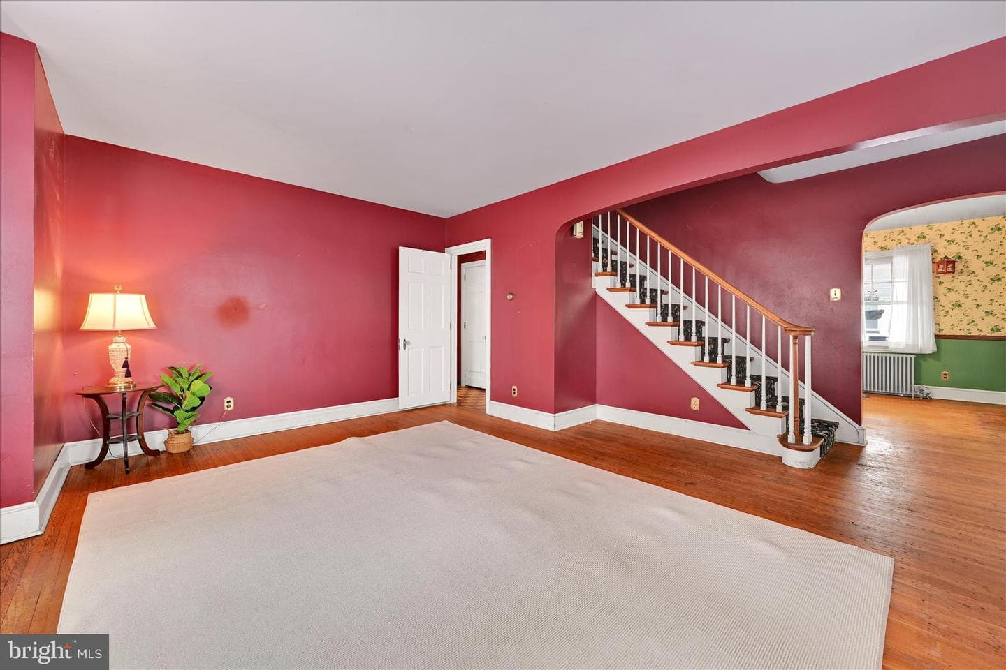 227 W King Street photo 8