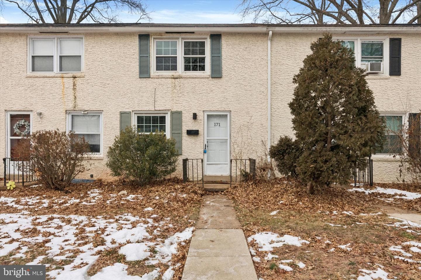 171 Sunrise Drive photo 1