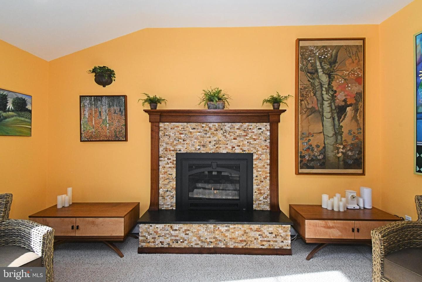 555 Saratoga Road photo 17
