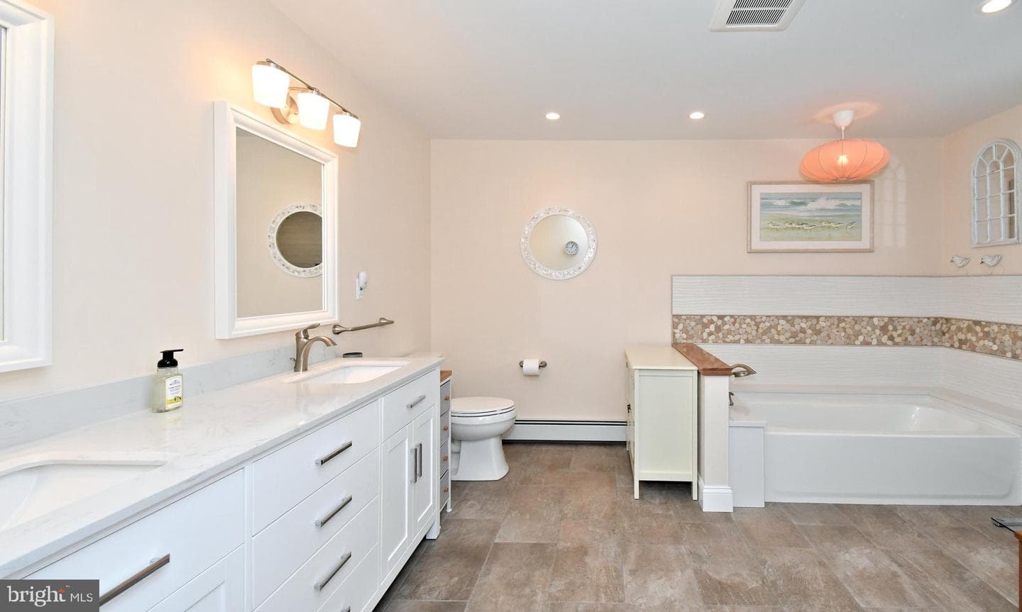 555 Saratoga Road photo 20