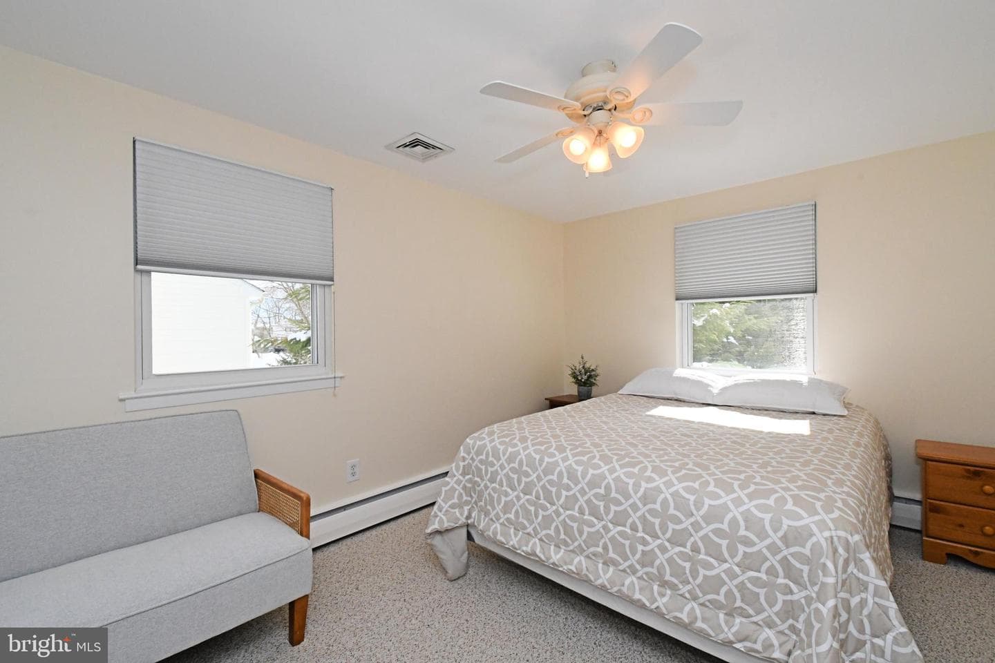 555 Saratoga Road photo 24